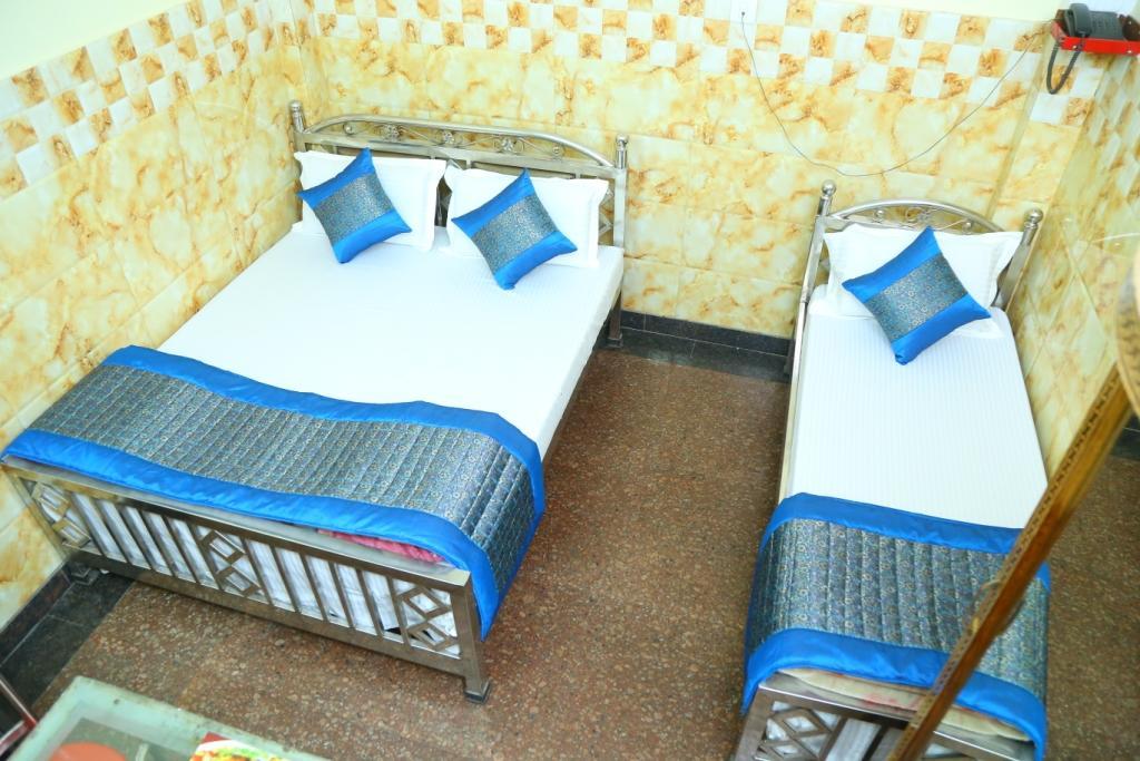 Hotel Ayesha Palace Delhi  Kültér fotó